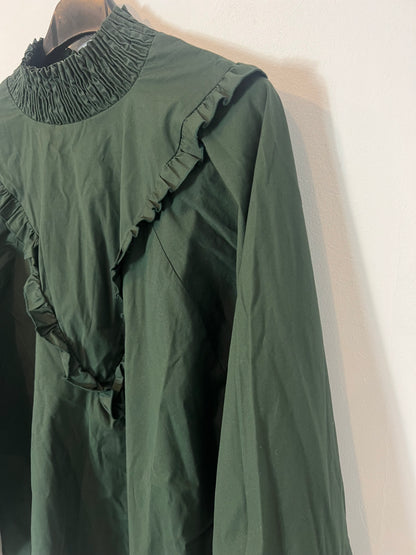 ZARA. Green blouse with Perkins collar. TM