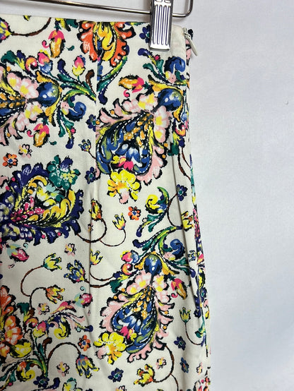 ZARA. Falda midi tubo estampada. T XS