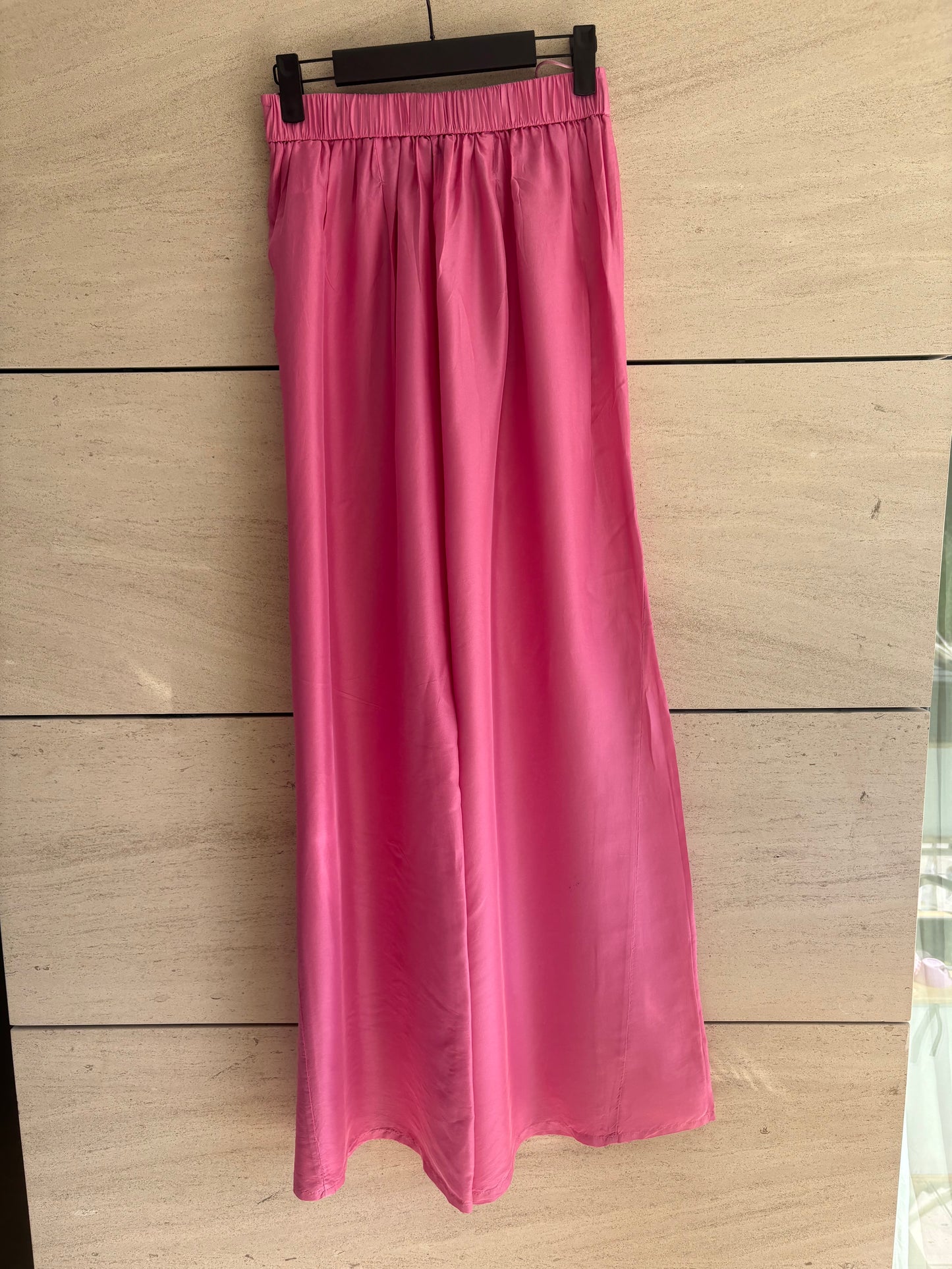 FORTE FORTE. Pantalón rosa seda