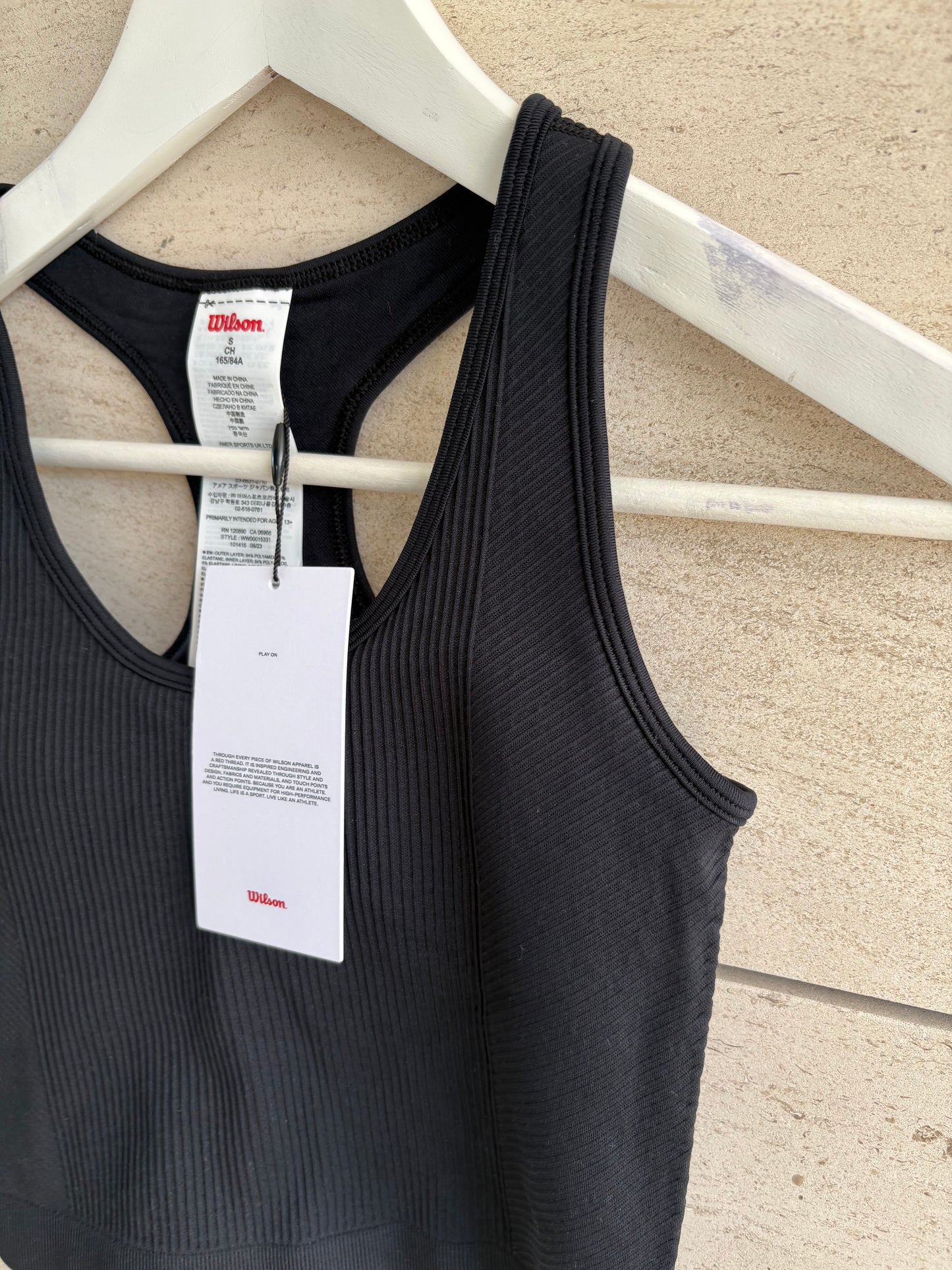 WILSON. Top negro deportivo elástico. T S