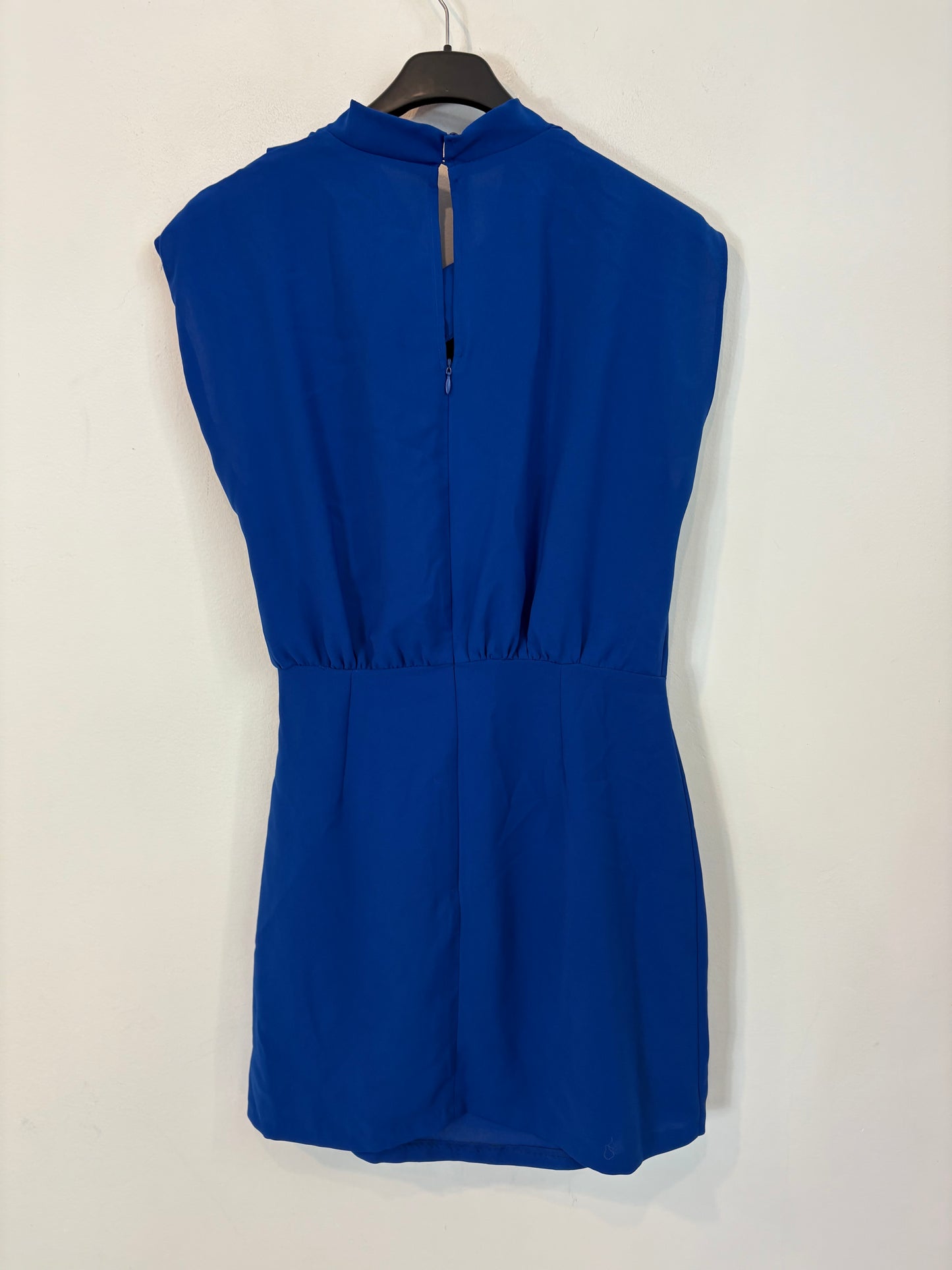 ZARA. Vestido corto azul broche. T M