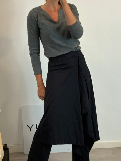 ZARA. Pantalón largo azul fluido efecto falda