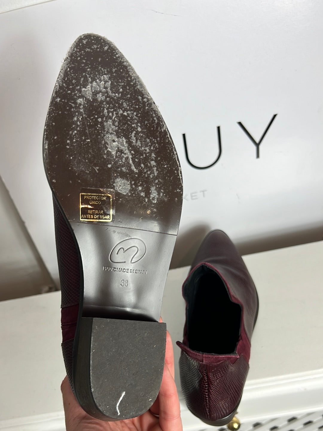 MICUIR. Botines burdeos textura. T 38