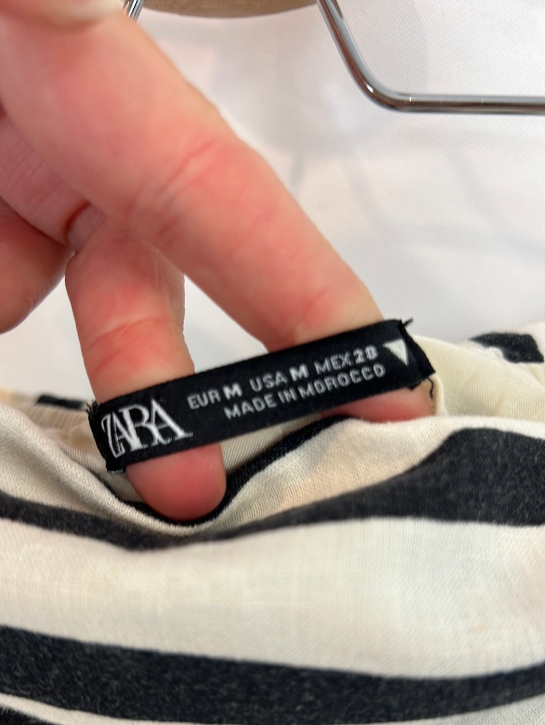 ZARA. vestido corto rayas  T.m