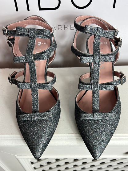 ANGARI. Zapatos tacón purpurina tiras. T 37