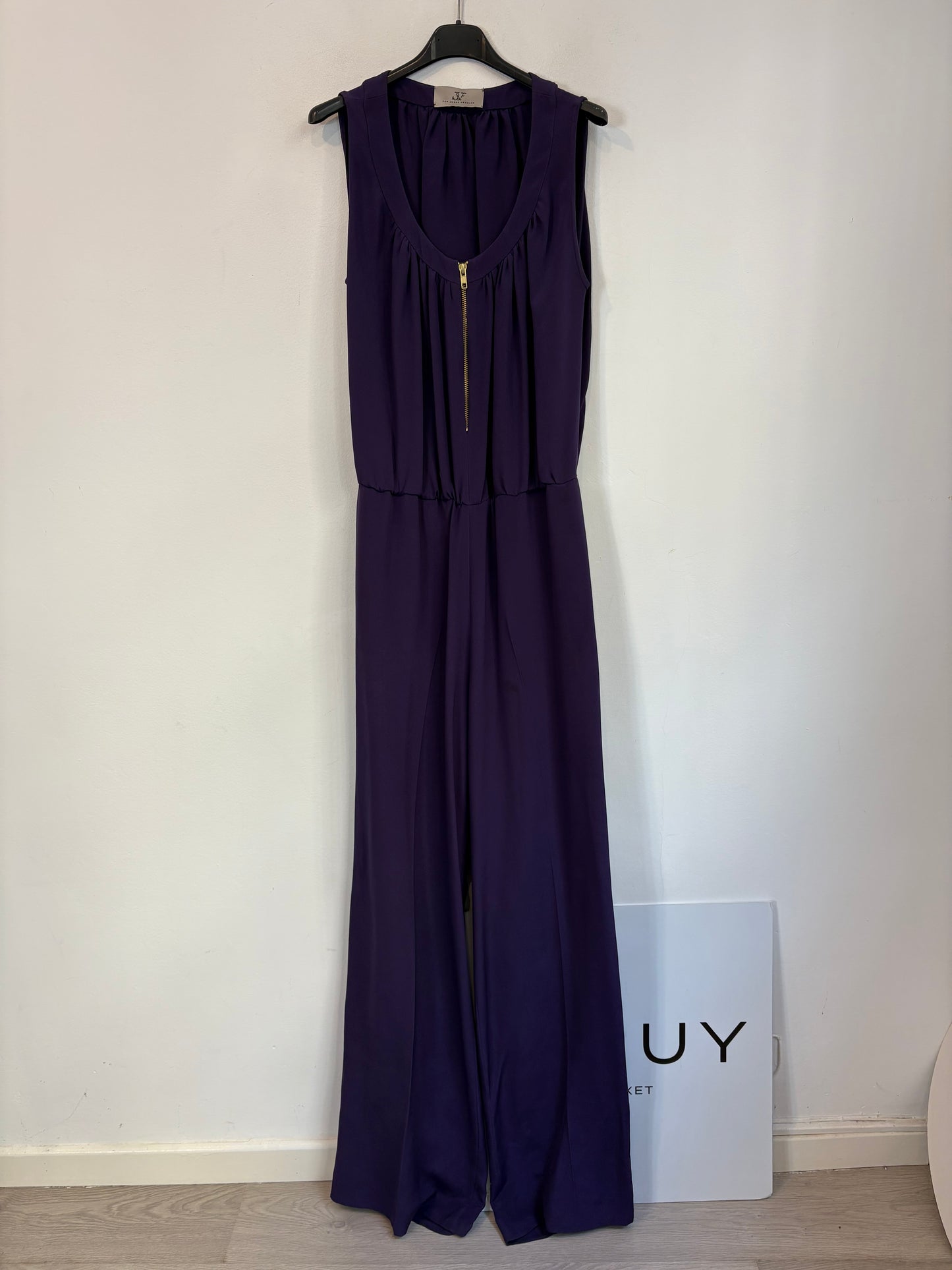 JORGE VÁZQUEZ. Mono largo seda