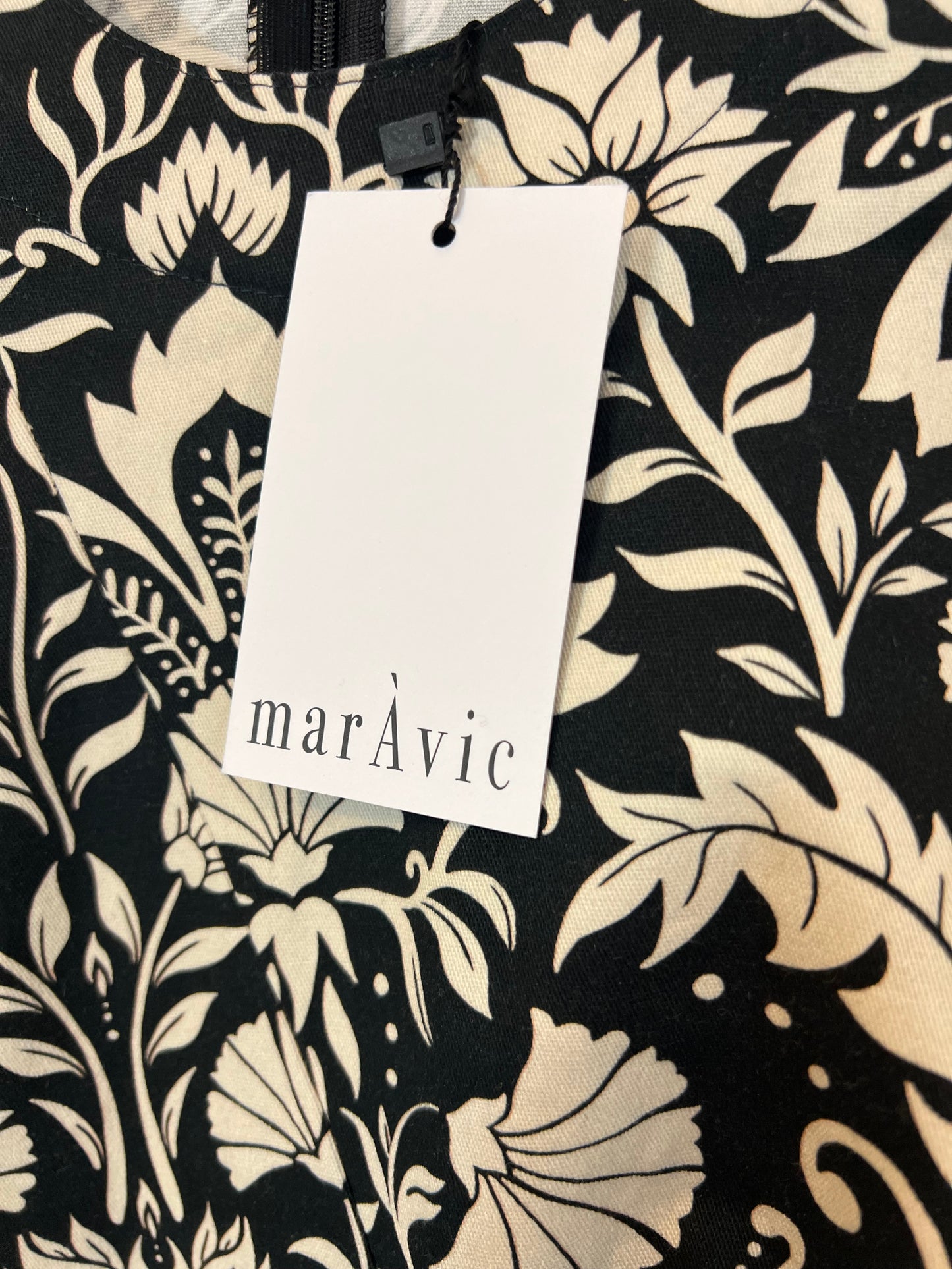 MARAVIC. Vestido negro flores T.xs