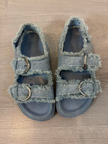 ZARA. Sandalia plana tejido brillos. T 38