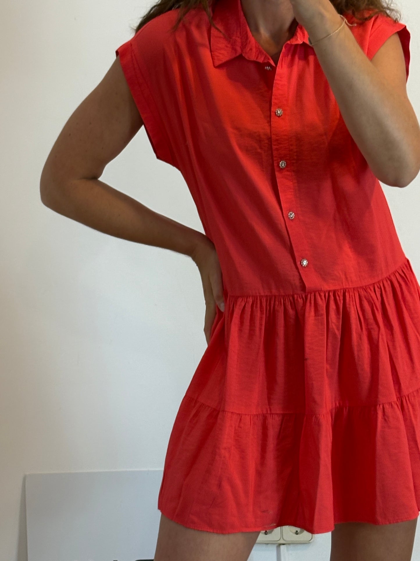 ZARA. Vestido corto detalle botones. T XS