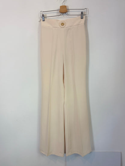 ELISABETTA FRANCHI. Pantalón fluido beige detalle cintura. T 36
