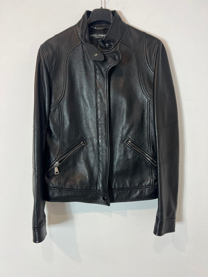 DOLCE & GABBANA. Chaqueta piel negra.. T 42 (38)