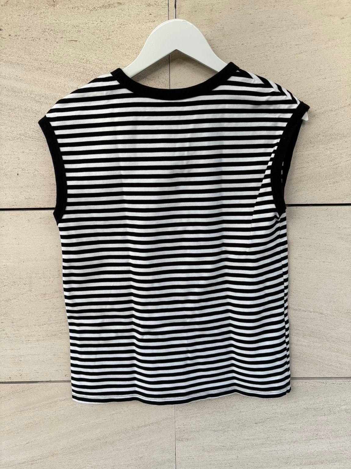 ZARA. Camiseta rayas  sin mangas
