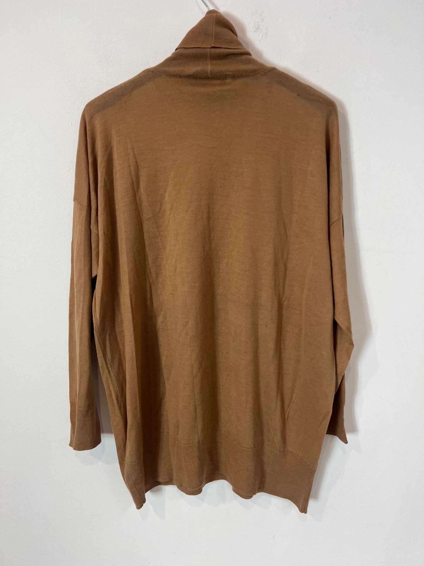 ZARA. Camel Ts fine sweater