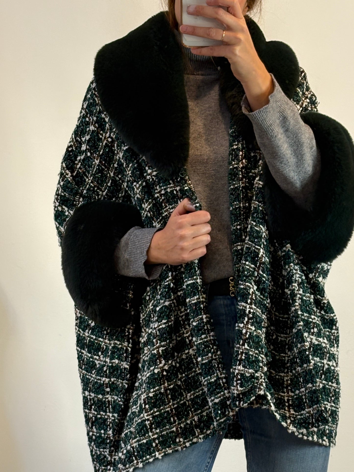 CHERRIES. Flowy purple top. Size XL