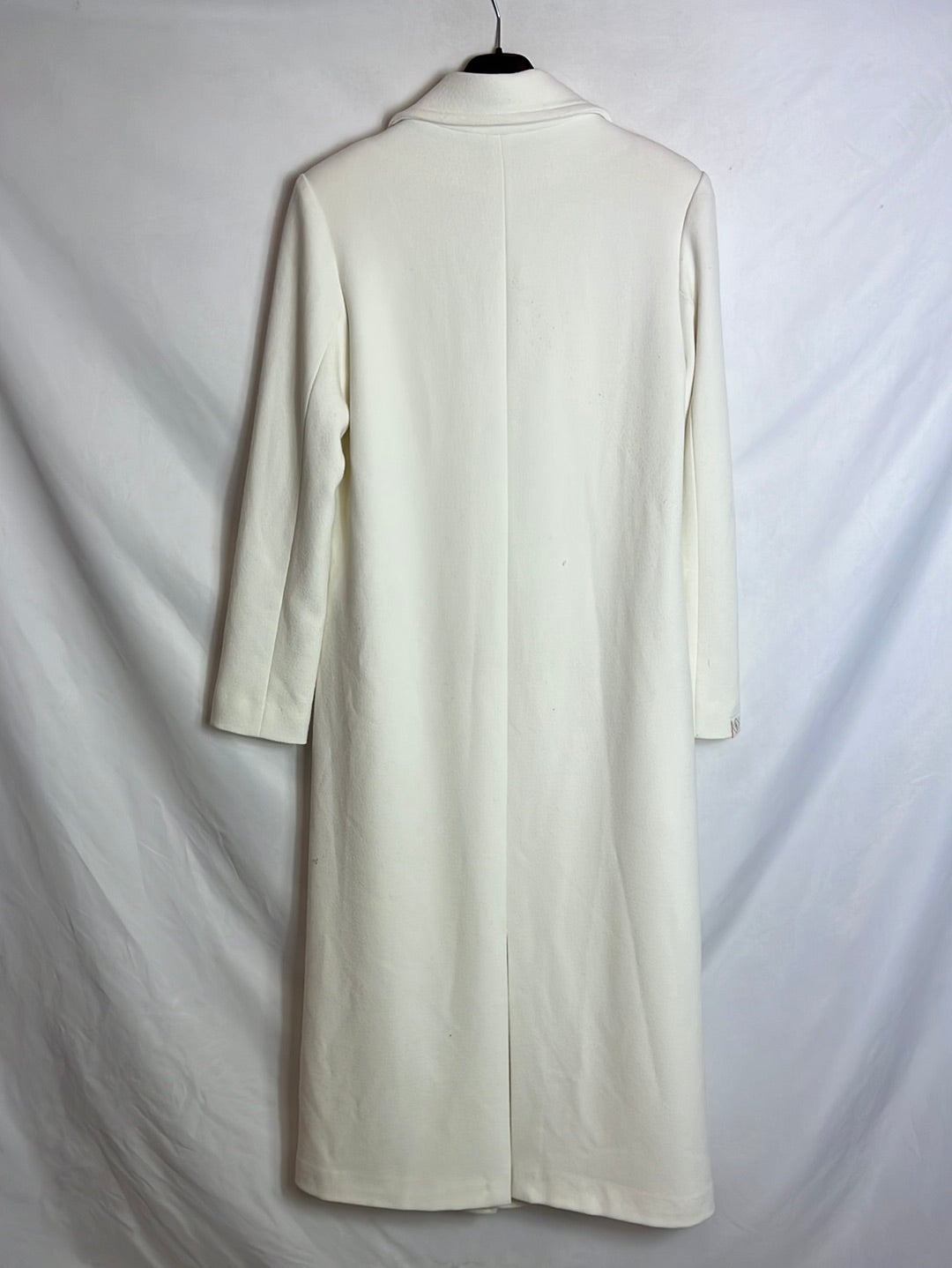 MEKKDES. Abrigo largo blanco T.XS