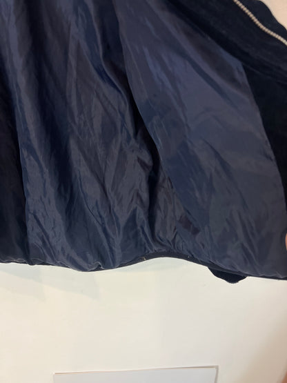 MANGO. Plumas azul oscuro terciopelo. T S