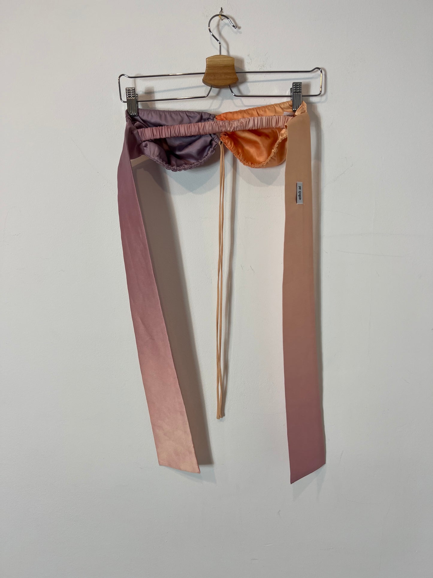 EIKO AI. Total look pantalón y bandeau. T 2 (S/M)