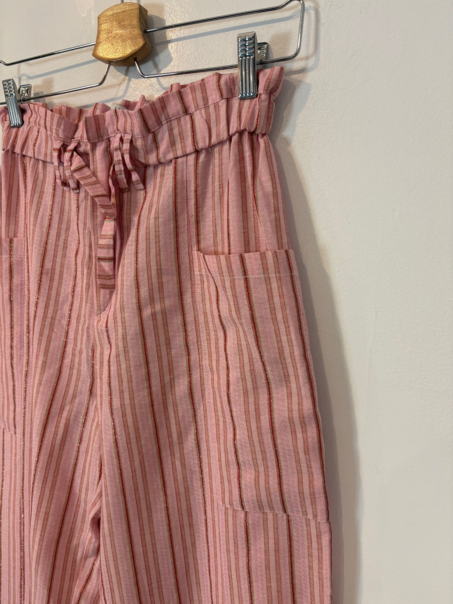 JOSEPHINE. Conjunto rosa rayas mezcla
