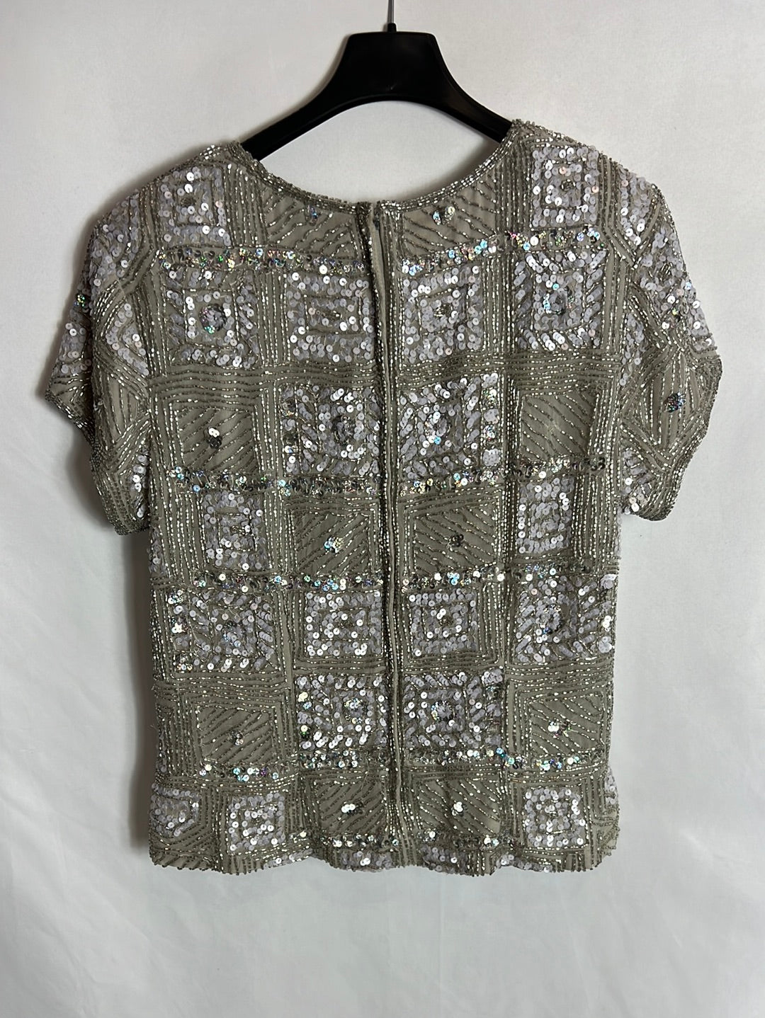 NOLY FUENTES. Top lentejuelas y pedrería. T L