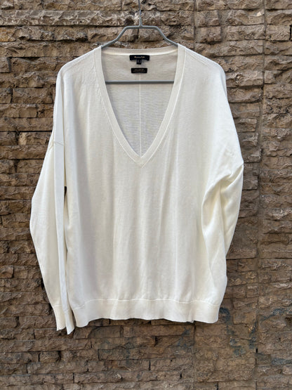 MASSIMO DUTTI. Jersey blanco algodón cuello pico