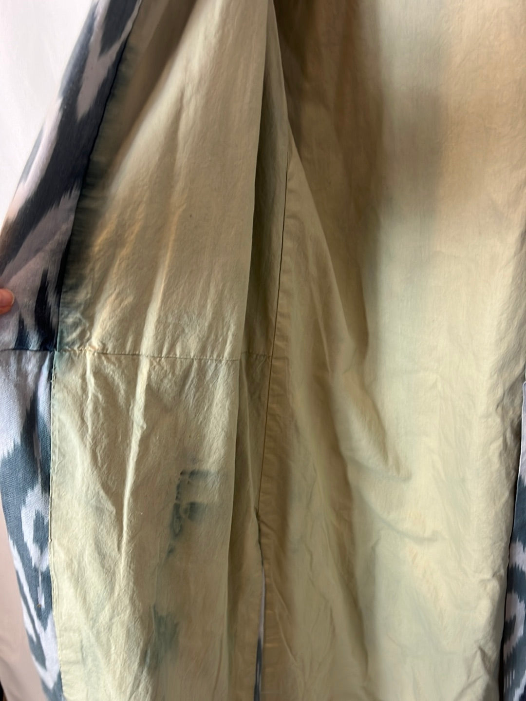 BALAKATA. Chaqueta seda estampada. T M