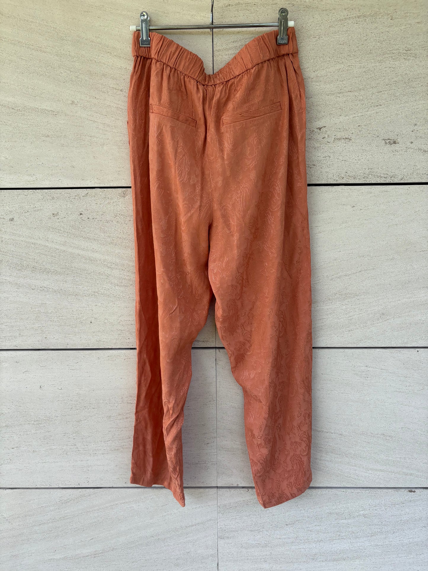 INTROPIA. Total embroidered look Tm