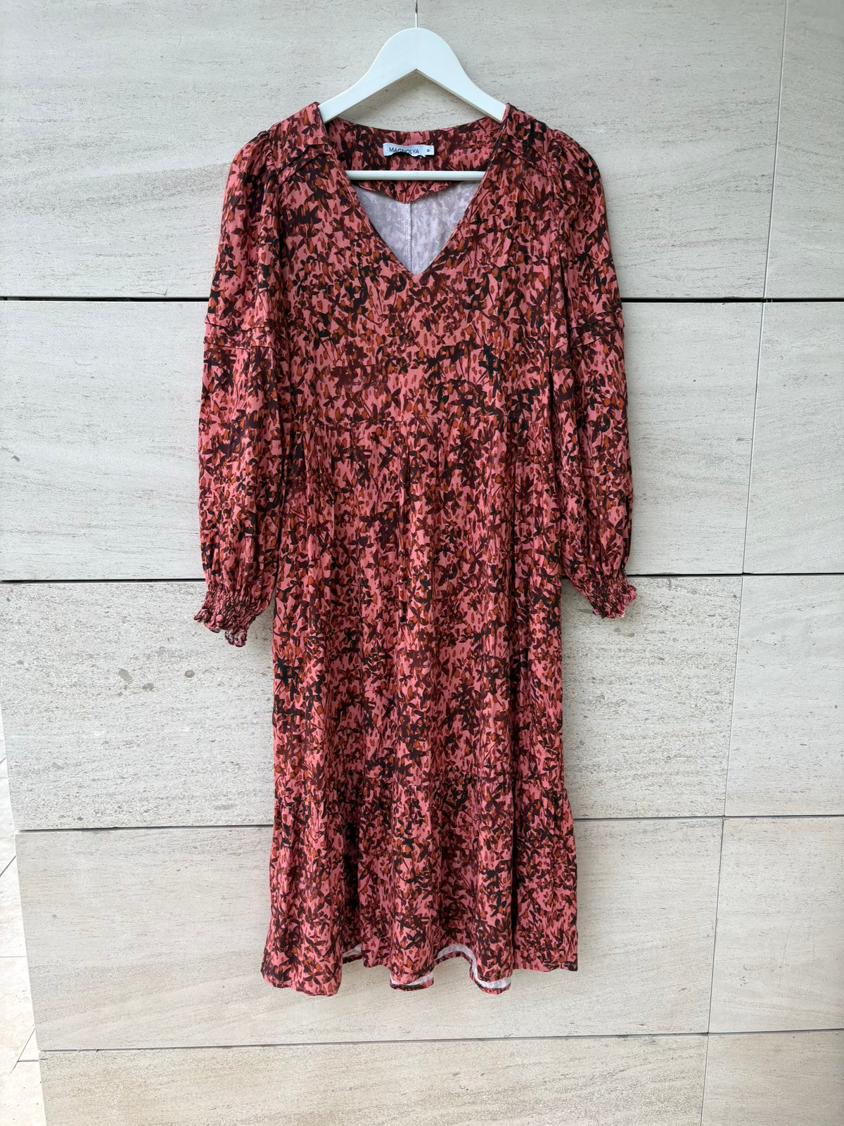 MAGNOLYA. Vestido midi estampado bolsillos