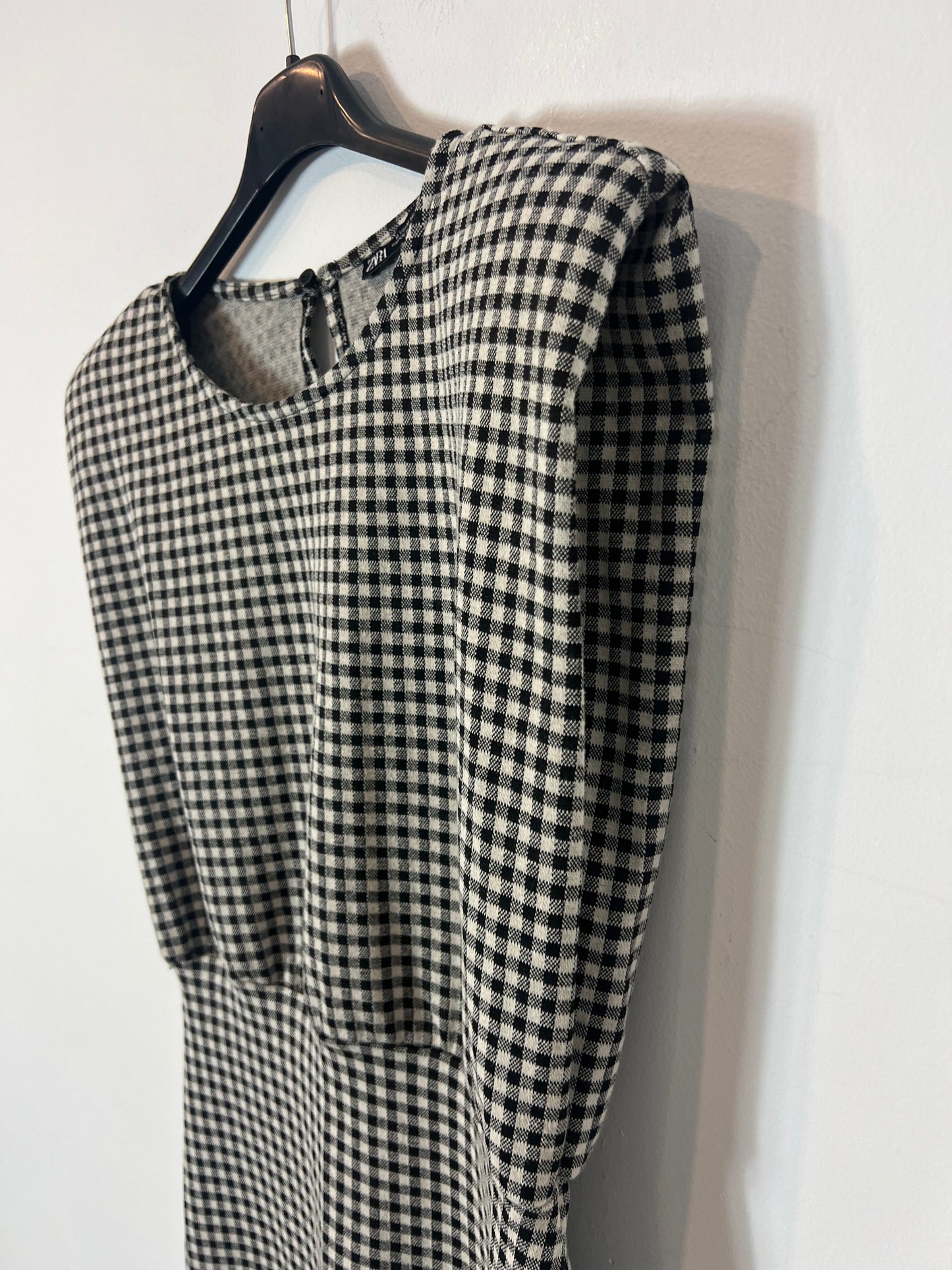 ZARA. Vestido cuadros vichy. T M