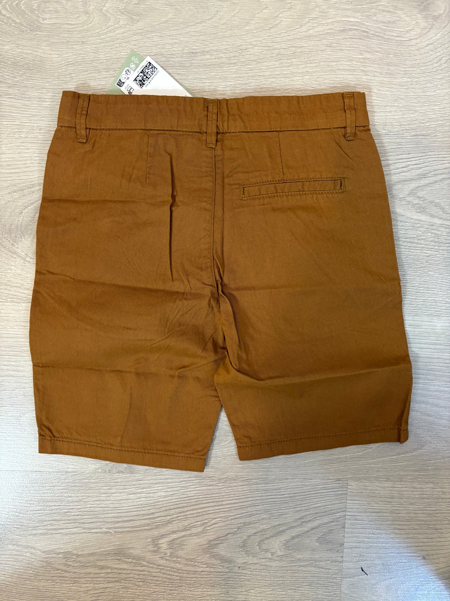 H&M. Pantalón corto marrón. T 8-9 años