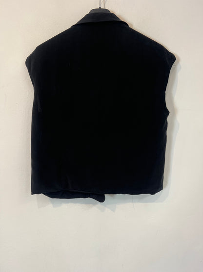 ZARA. Chaleco negro fluido T.m