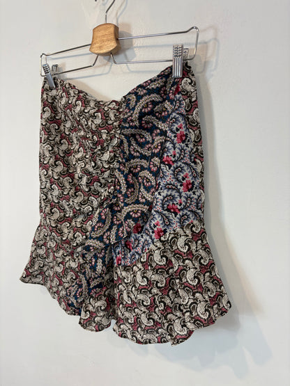 ISABEL MARANT. Falda corta estampada volante