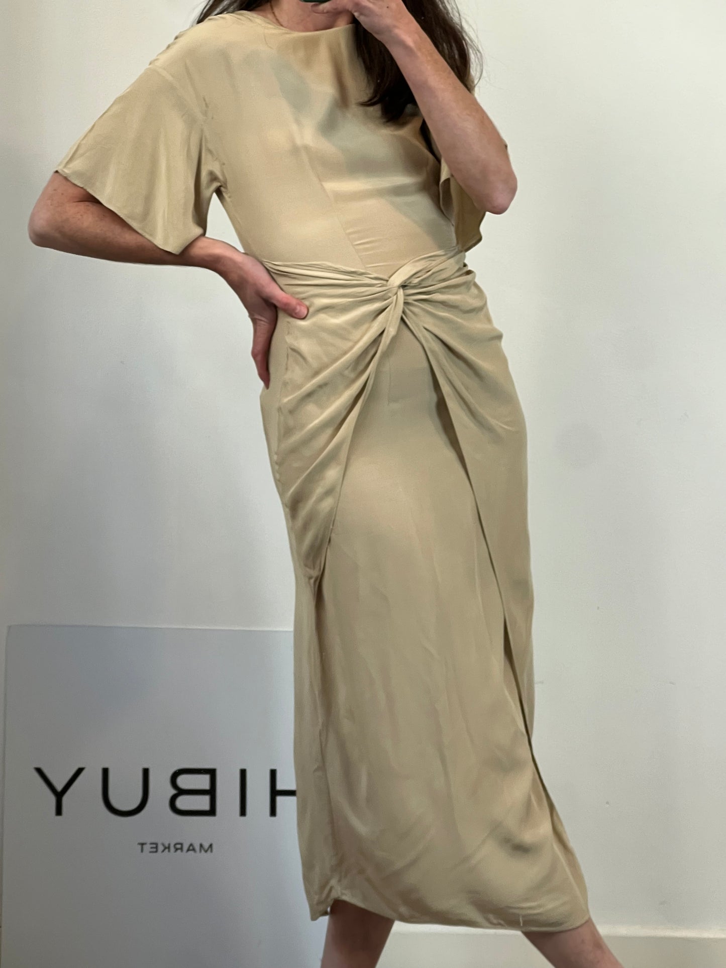 & OTHER STORIES. Vestido beige detalle cintura