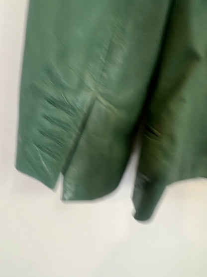 ZADIG & VOLTAIRE. Chaqueta verde piel. T M (tara)