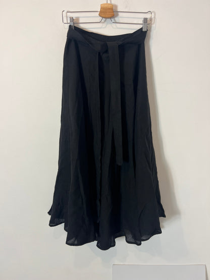 SON FINESTRA MENORCA. Falda negra midi lino TU(s/m)