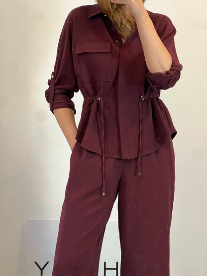 ZARA. Total look fluido burdeos. T M