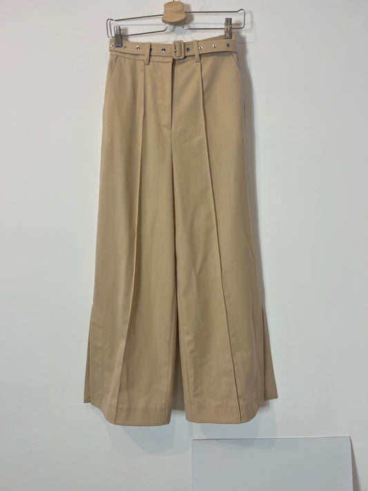 H&M x Rockh. Pantalón beige fluido aberturas. T 34