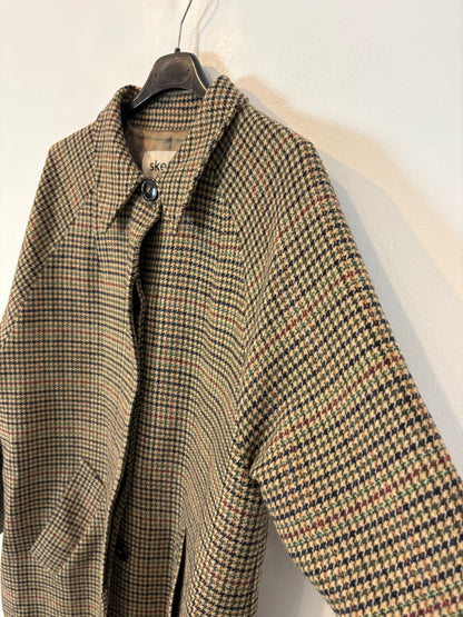 SKETCH CONCEPT. Abrigo pata de gallo con lana