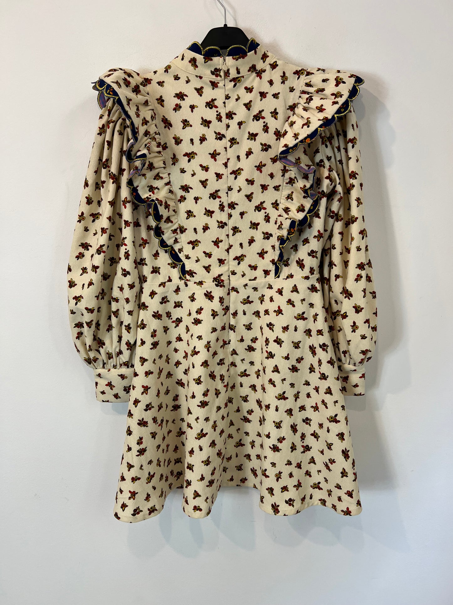 CELIA. Beige corduroy floral Ts dress