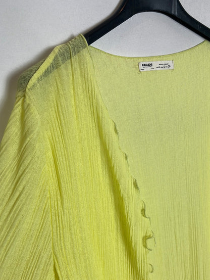 PULL&BEAR . Chaqueta textura flúor. T S