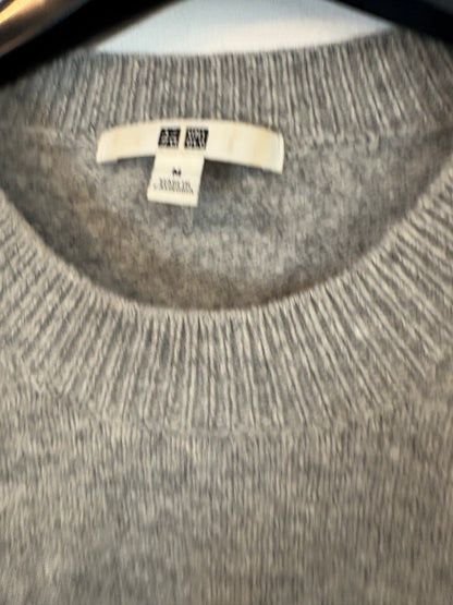 UNIQLO. Jersey gris lana cuello redondo. T S