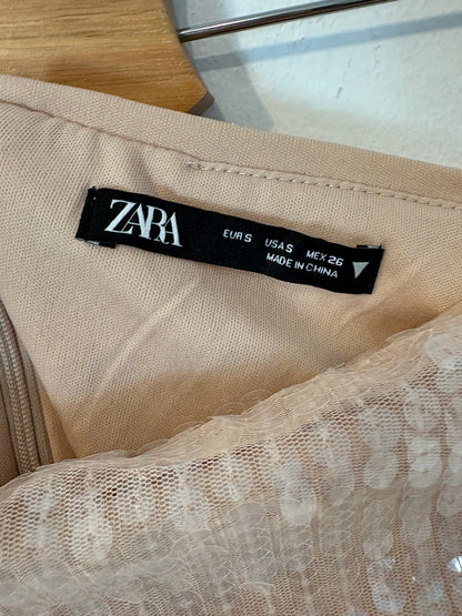 ZARA. Vestido corto lentejuelas palabra de honor