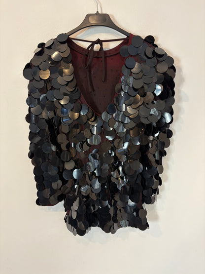 OTRAS. Top lentejuelas maxi