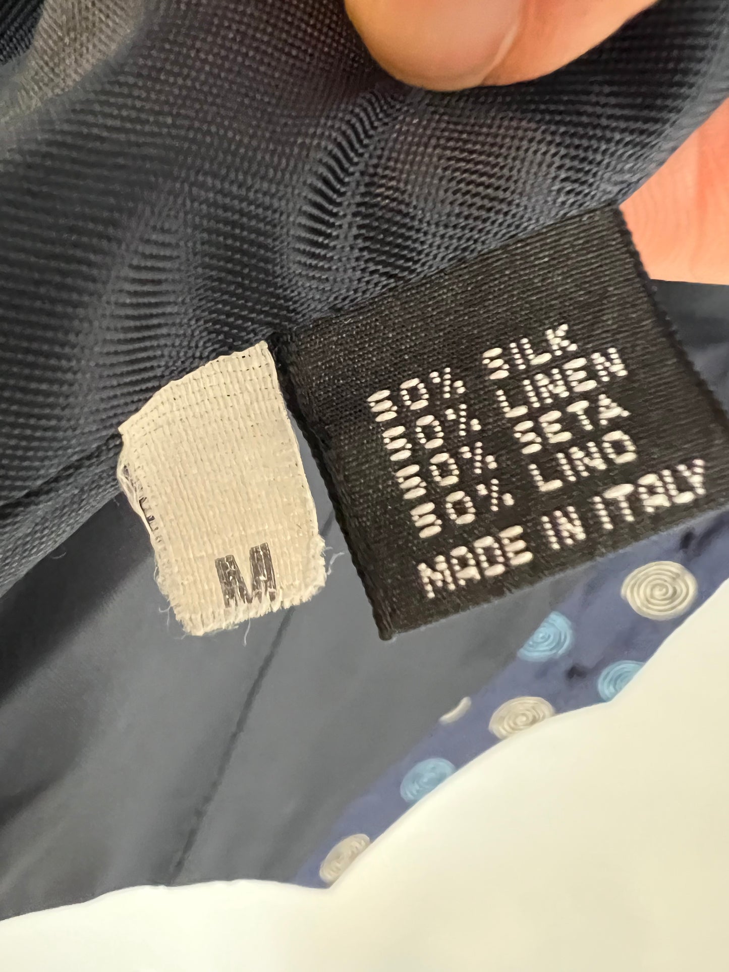 ALTEA MILANO. Chaleco seda  azul dibujos. T M