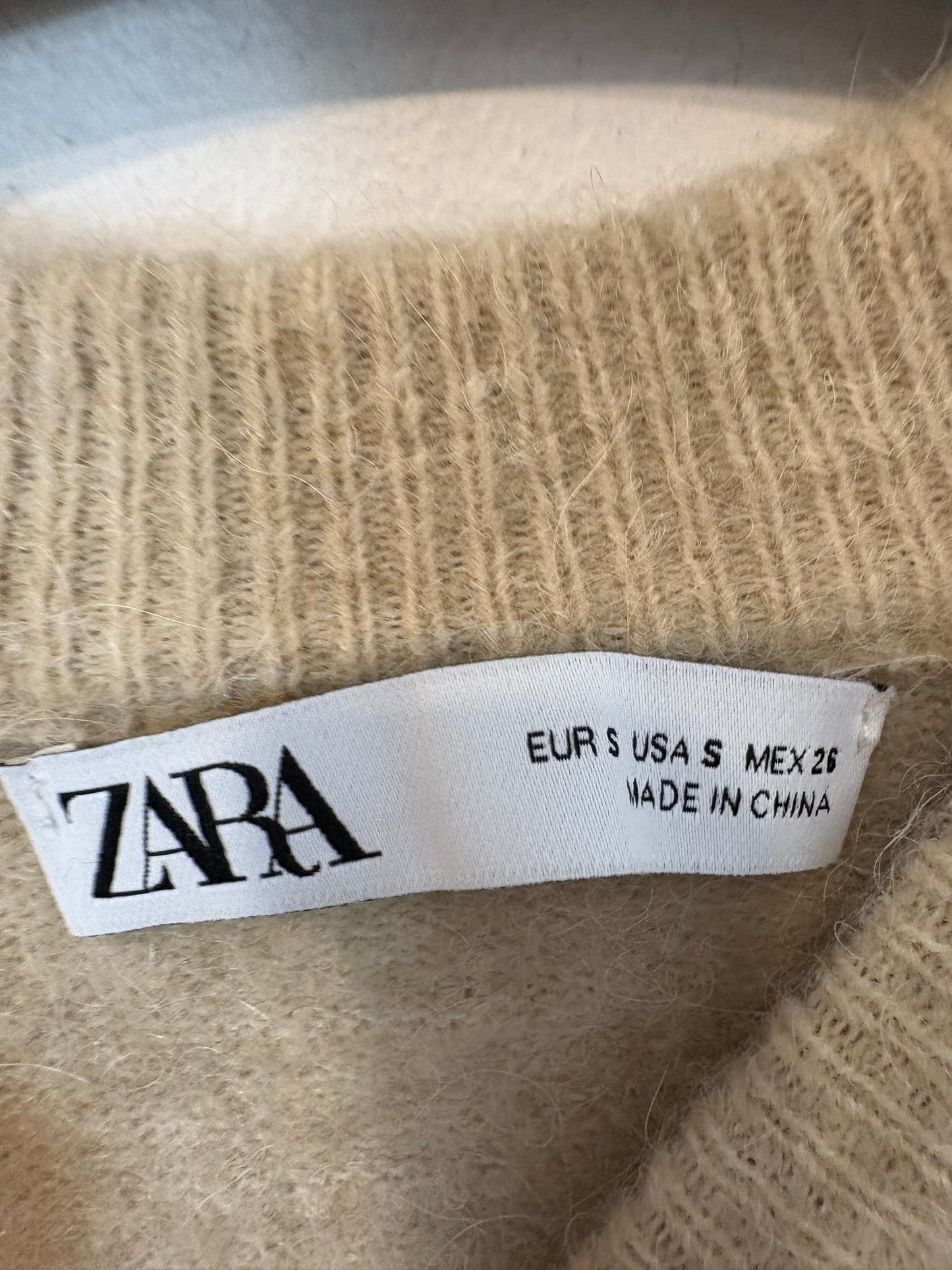 ZARA. Coral beaded jacket. TS