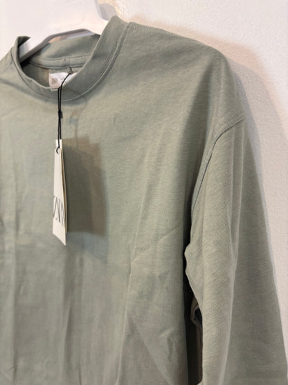 ZARA. Camiseta verde claro manga larga. T 7 años