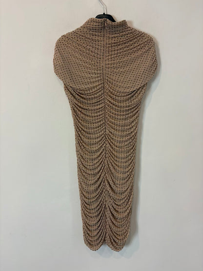 ZARA. Vestido fruncidos y tachuelas mini