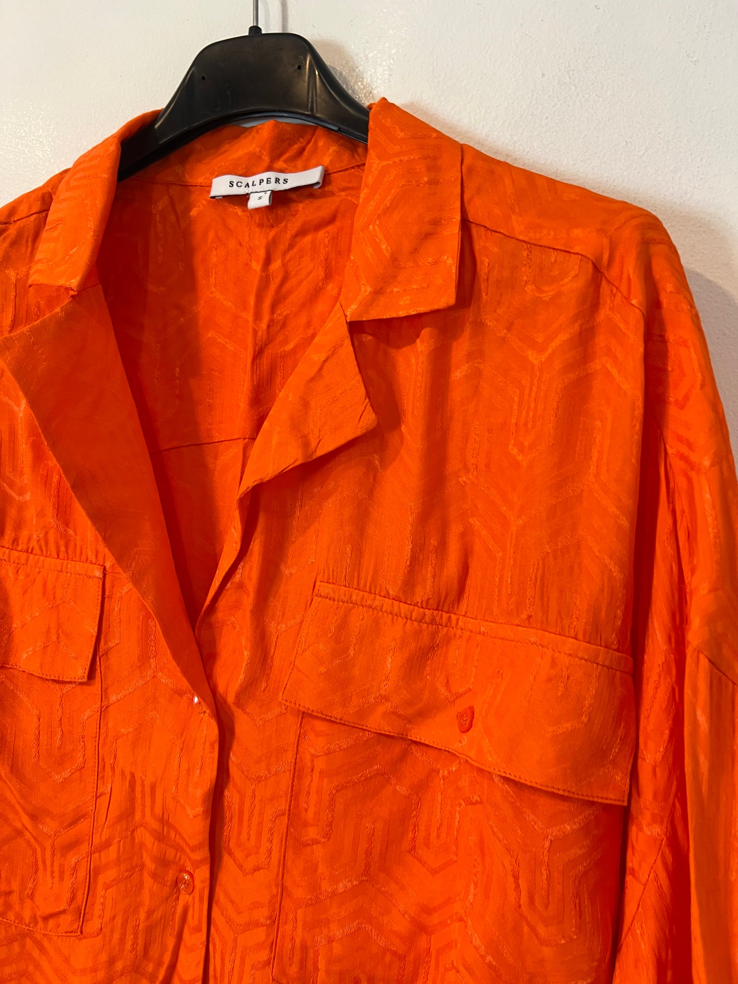 SCALPERS. Conjunto naranja estampado  T.xs/s