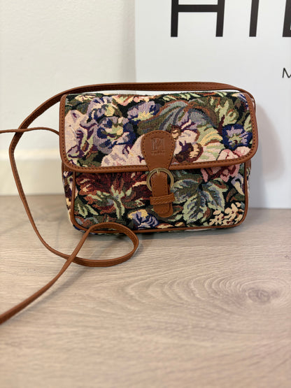 PETITE MENDIGOTE. Bolso estampado con piel asa larga