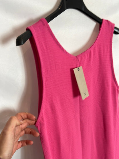 SFERA. Vestido liso rosa volante. T S