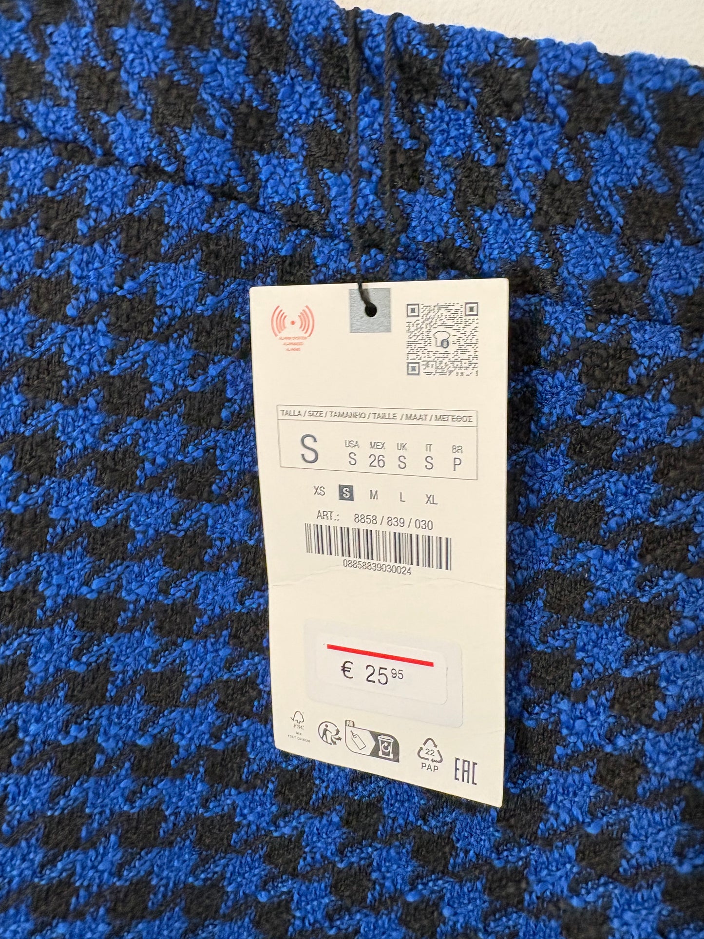 ZARA. Falda pantalón tweed pata de gallo